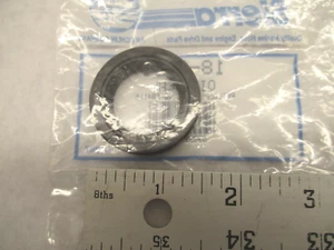 18-0511 26-F84118 Oil Seal Fits Chrysler 70-135 Hp Outboard 1975-1980 - Picture 1 of 1