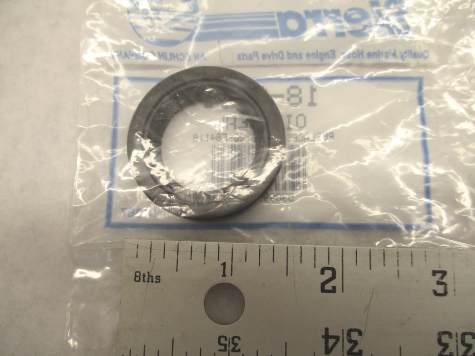 18-0511 26-F84118 Oil Seal Fits Chrysler 70-135 Hp Outboard 1975-1980 - Image 1 of 1