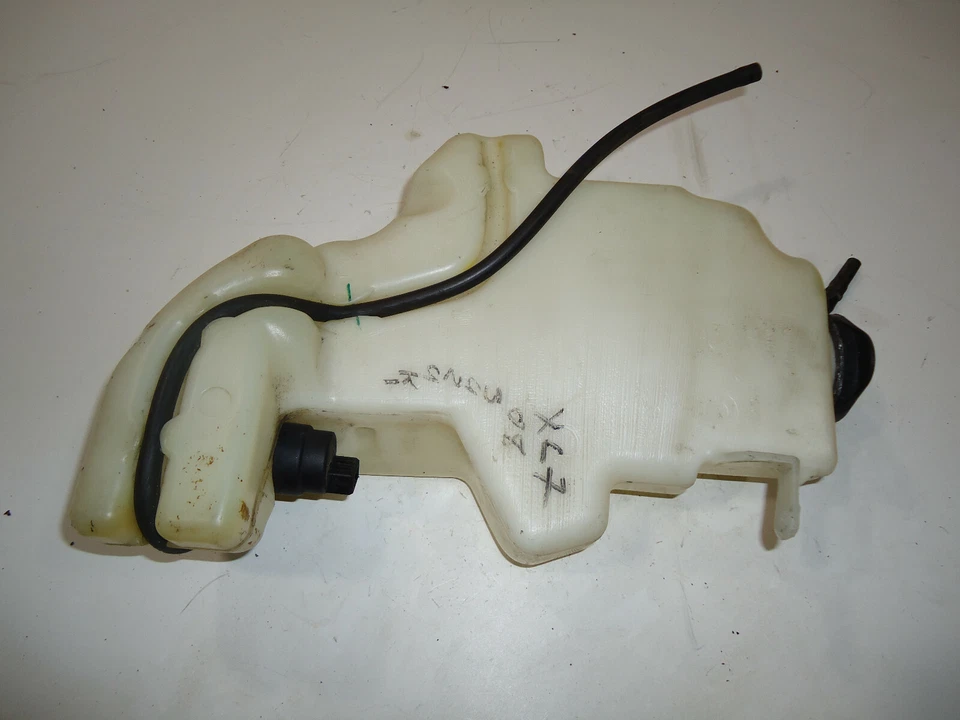 Suzuki XL-7 2008 depósito de líquido parabrisas lavadora Foto 1 de 4