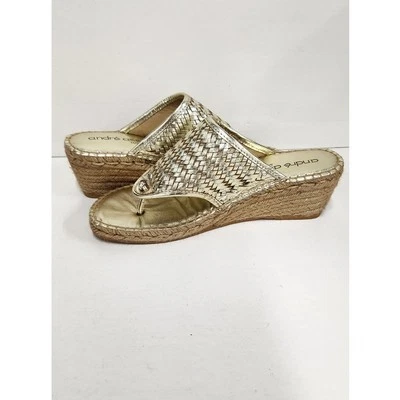 Alpargatas de cuña Andre Assous Boho doradas metálicas de cuero tejido, talla 10 (41EU) Foto 1 de 4