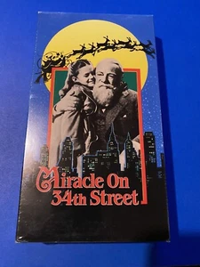 Miracle on 34th Street VHS 1997 The Original 1947 Version Fox Video - Picture 1 of 6