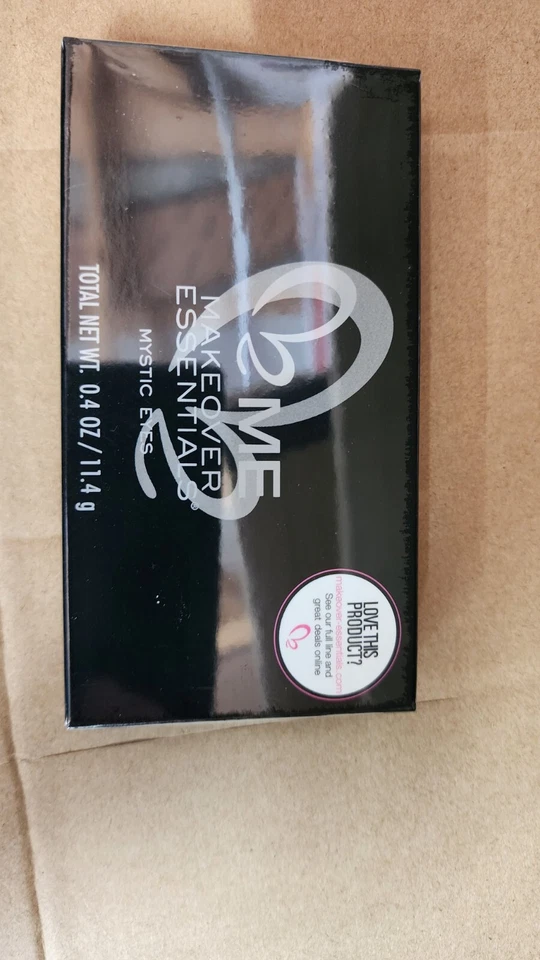 Me Makeover Essentials Mystic Eyes Cream Eyeliner Eye Colors Mirrored Case - Image 1 of 2