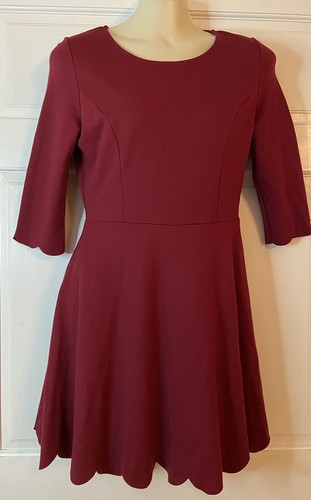 VALENTINO Abito da pattinatore bordeaux taglia media Lulus adatto svasato nuvole cumulonembo