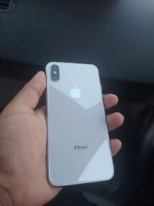 Apple iPhone X - 64GB - Silver (Unlocked) A1901 (GSM)