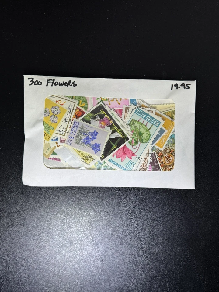 300 Premium World Assortment Used Stamp Collection Featuring Flowers - Image 1 of 3