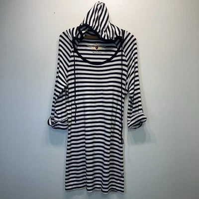 Sudadera con Capucha Twisted Heart Mujer Negra Blanca Stipe Heart Estrás S/M Foto 1 de 4