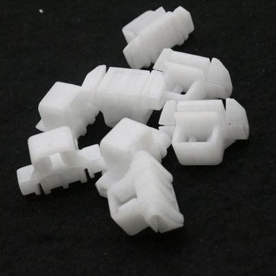 Retenedor de 10 clips de moldura de puerta para Mercedes-Benz 190E 190D 190 200D 300TD Foto 1 de 4