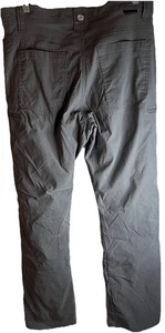 Pantalones para hombre Wrangler ATG todo terreno-X-Gear gris 32 X 30 usados - Imagen 1 de 17