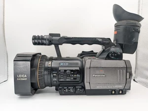Panasonic AG-DVX100A MiniDV 3CCD Camcorder DVX100A working 1167 hour - Picture 1 of 13