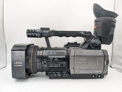 Panasonic AG-DVX100A MiniDV 3CCD Camcorder DVX100A working 1167 hour - Image 1 of 4
