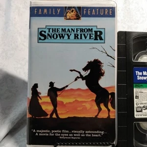 The Man From Snowy River (VHS, 1994)  Fox Video Clamshell Kirk Douglas - Picture 1 of 3