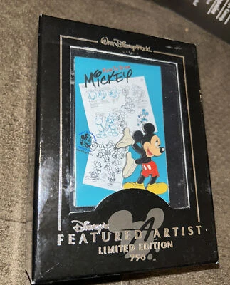 Let's Draw Mickey JUMBO Disney LE Prendedor con bisagras Artista destacado Libro de animación Le Foto 1 de 2
