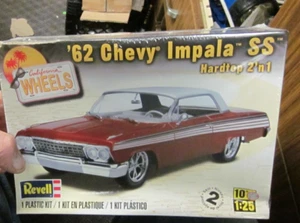 Revell 1:25 '62 Chevy Impala SS Hardtop 2'n1 #85-4281 - komplett, ungebaut - Bild 1 von 2