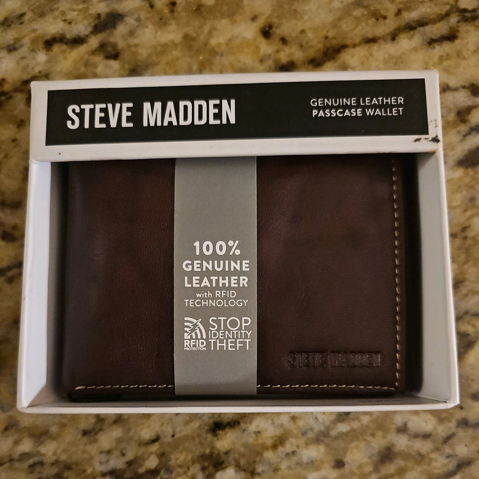 Steve Madden Genuine Leather Men’s Passcase Wallet - Dark Brown RFID Technology - Image 1 of 1