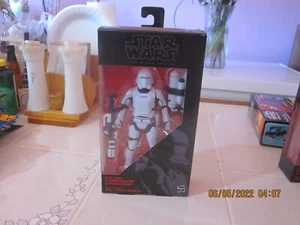 Star Wars 2015 Disney Hasbro First Order Flametrooper #16 Black Series The Force - Picture 1 of 2