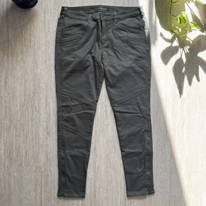 5.11 Tactical Wyldcat Women’s Pants 14 Long Green Zippered Leg Stretch Fit 34x30 - Picture 1 of 10