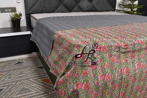 King Size Grau Bettdecke Ethno Ralli Boho Decke Bettwäsche Bettlaken Hippie Überwurf - Bild 1 von 6