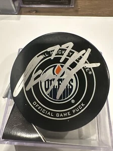 Oscar Klefbom Edmonton Oilers Signed Official game Puck Autographed - Picture 1 of 3