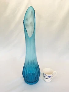 Vintage MCM LE Smith 25" Swung Vase Blue Ribbed Excellent!! - Picture 1 of 8
