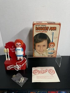 1973 Vintage Raggedy Ann Tooth Brush in Original Box Janex Corp. - Picture 1 of 19