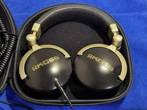 Koss Mv1 Sealed Headphones Flagship Model - Picture 1 of 6