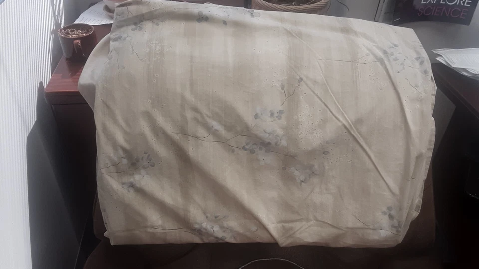 CALVIN KLEIN 大号被套和床上用品套装。 — 第 1/1 张图片