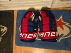 TEAM USA 13" HOCKEY GLOVES 13" PRO STOCK BAUER PRO SERIES TEAM  13" 4 ROLL USED