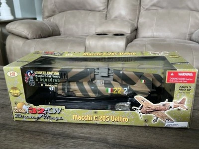 Juguetes Siglo XXI Edición Limitada 1:32 Segunda Guerra Mundial Italiano MACCHI C.205 VELTRO - NUEVO Foto 1 de 4