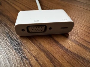 Original Apple Lightning auf VGA Adapter - Bild 1 von 2