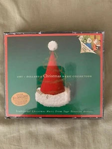1997 Dillard's Christmas Music Collection 2 CD Set "Like New" - Imagen 1 de 3