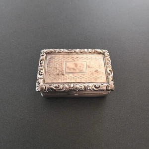 Early Victorian Silver Vinaigrette 1841 - Picture 1 of 3