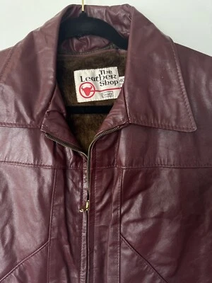 Jaqueta Vintage Masculina Anos 70 Anos 80 The Leather Shop SEARS Cafe Racer 40 Roxa Hipster - Imagem 1 de 4