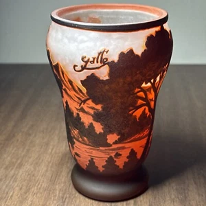 Emile Galle cammeo vetro tea light 5 1/2 - Foto 1 di 19