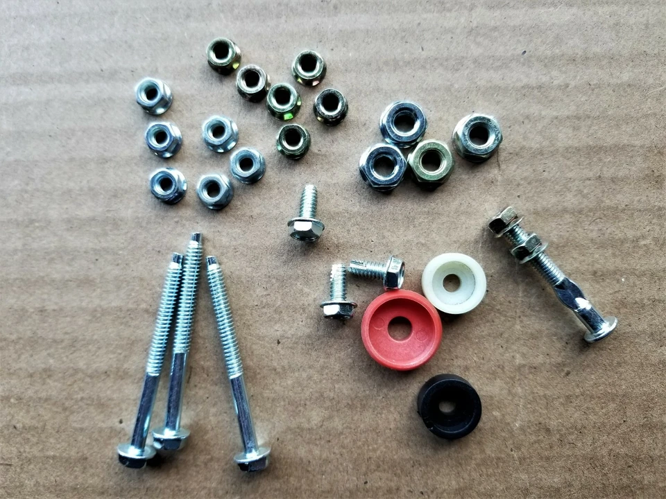 Kit de herrajes de alternador pernos tuercas tornillos para Ford serie 1G Foto 1 de 1