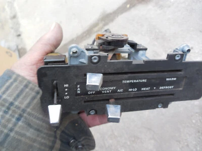 Panel de control de clima térmico Mercury Marquis 1976 aire acondicionado usado OEM Foto 1 de 4