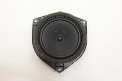 Altavoz puerta trasera izquierda o derecha Lexus NX300 2018-2021 OEM 8616078040 Foto 1 de 4