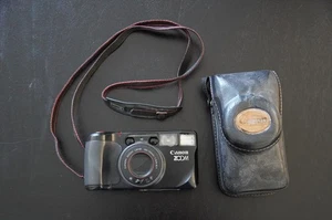 Canon Sure Shot Zoom 35mm Point & Shoot Film Camera 35-70mm 1:3.5-6.7 with Case - Picture 1 of 16