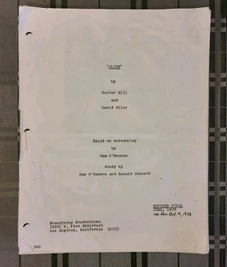 Alien: The Movie R. Scott Original Film Script Like New Used Excellent Condition - Picture 1 of 3