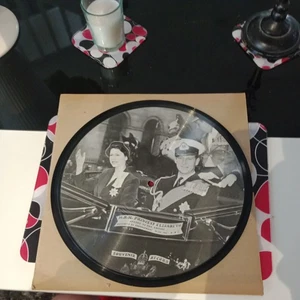 Rare Souvenir Record of The Royal Tour 1952 Australia & New Zealand. - Picture 1 of 2