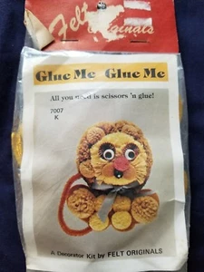 Felt Originals "Lion" Felt Sew and Glue Kit Size 5"  - Picture 1 of 2