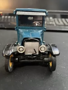 Signature 1923 Ford model tt pick up (no Box) missing ornament - Picture 1 of 4