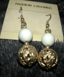 Earrings Vintage New Dangle Ball Pierced - Picture 1 of 20