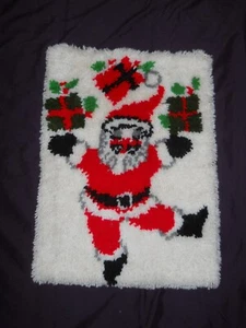 Latchhook🎅 "Santa " size 24" x 18" ~ Finished /Handmade - Picture 1 of 2
