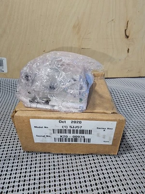  15DV2A - Dart Controls Small Dual Voltage SCR, VARIABLE SPEED CONTROL  - Image 1 of 3