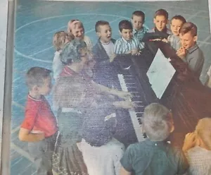 MUSIC FOR YOUNG AMERICANS - Imagen 1 de 12