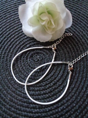 2 Stück Armbänder weiß Wachsband  einfach  - Bild 1 von 2