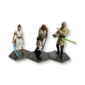 Disney Store Jedi vs. Sith 2022 3-Figure Set Rey Mace Windu Qui-Gon Jinn - Picture 1 of 9