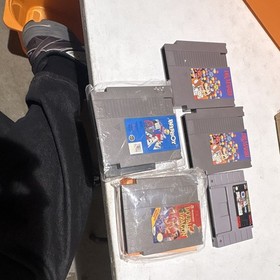 Nintendo Konami NES/SNES Mixed Lot Dr. Mario Double Dragon + Case