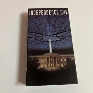 Independence Day VHS - Picture 1 of 3