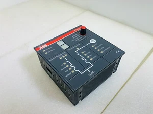 Interruptor de transferencia automática ABB ATS010 - Imagen 1 de 8